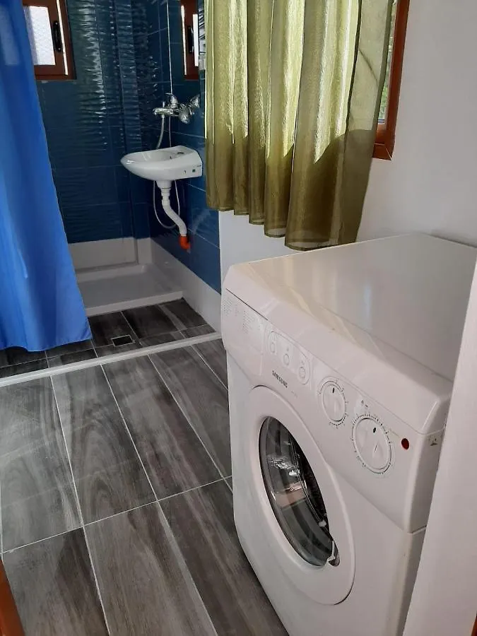 Guest House Noah&Kristel Berat Aparthotel