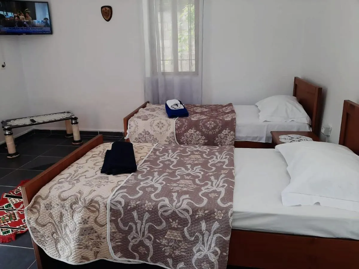 Guest House Noah&Kristel Berat Aparthotel