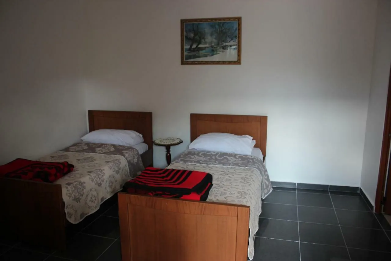 Guest House Noah&Kristel Berat 0*,